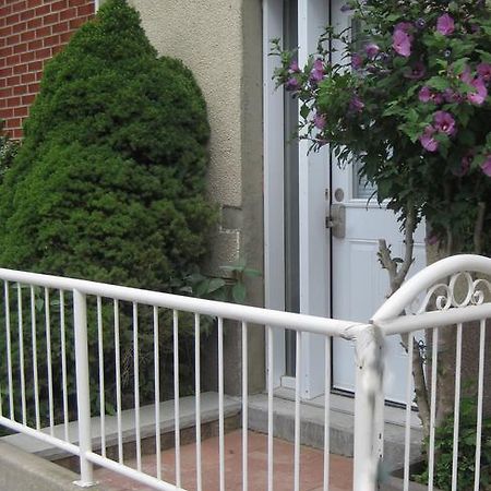 Dovercourt Village Mews Toronto Exterior foto