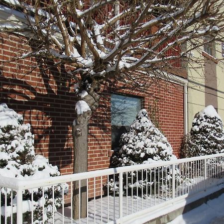 Dovercourt Village Mews Toronto Exterior foto
