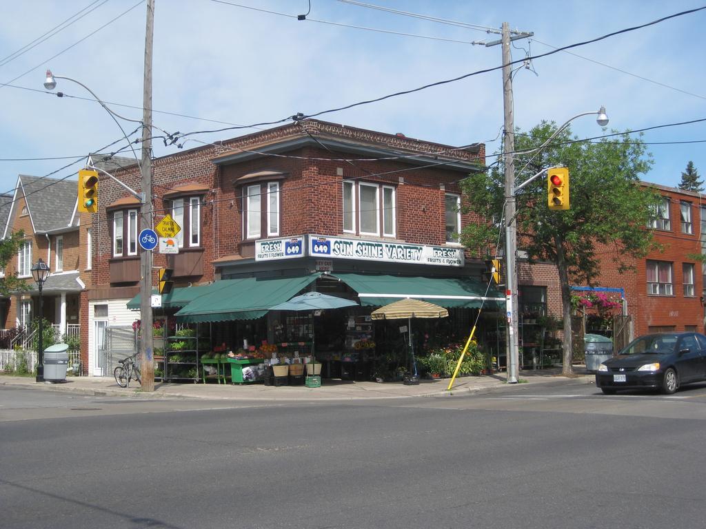 Dovercourt Village Mews Toronto Exterior foto