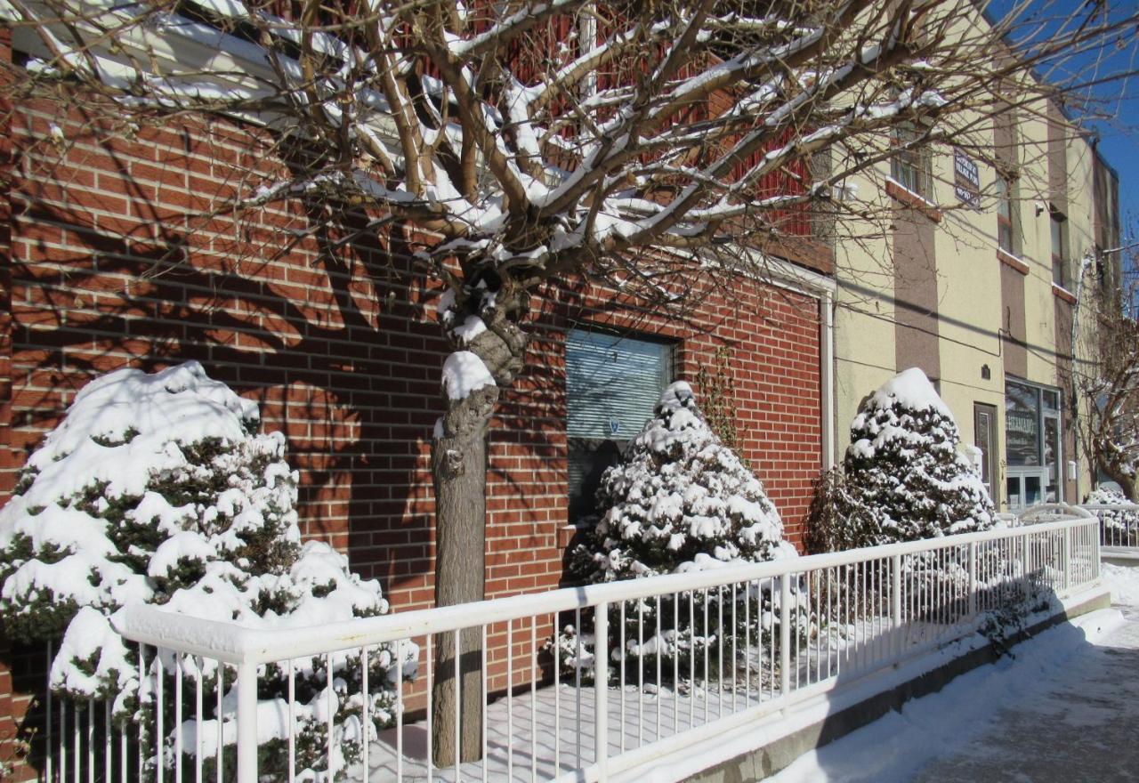 Dovercourt Village Mews Toronto Exterior foto